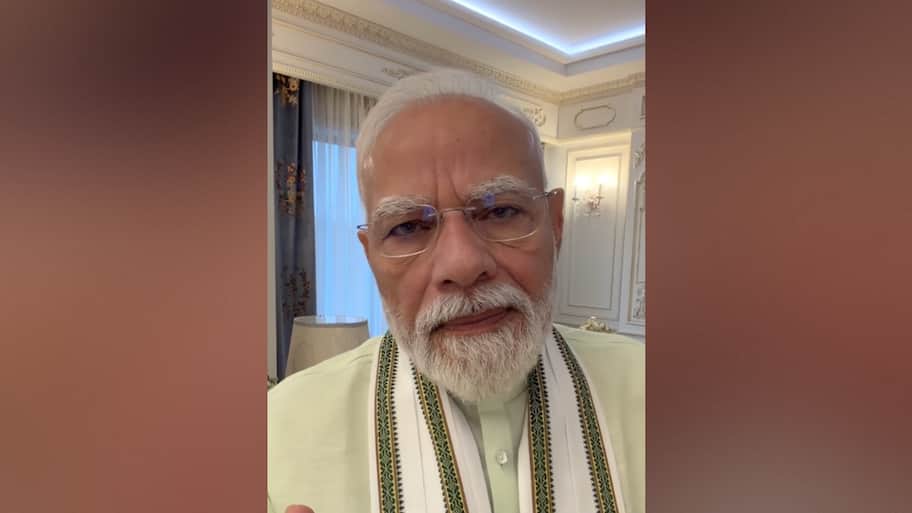  PM Modi lauds India's 7.8% GDP growth; revives swadeshi pitch