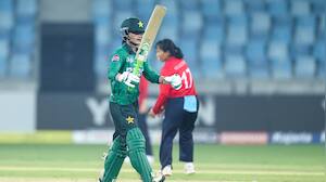 Pakistan warns India with dominant opening win vs Thailand in Women's Asia Cup