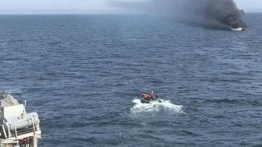 Two Turkish-flagged commercial vessels collide off Istanbul; 10 crew members unreachable 