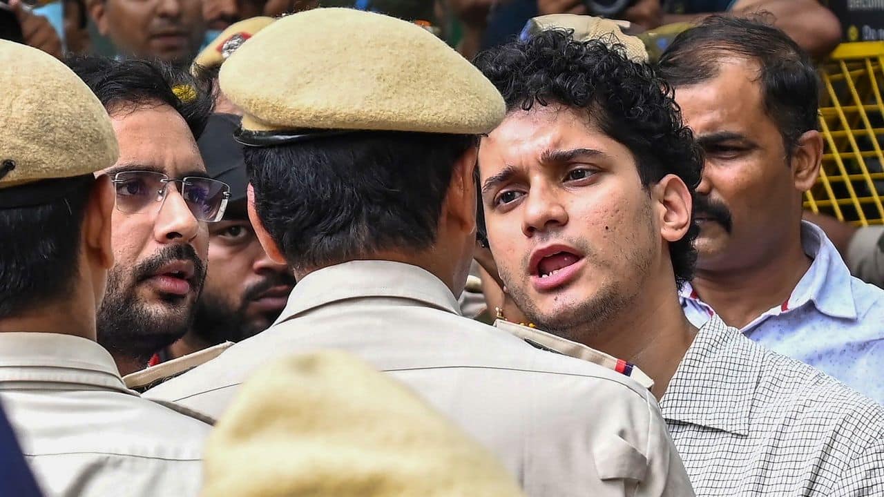 Swatantra Bhardwaj podcast controversy: CJP demands arrest, Delhi Police rejects skull fracture claim