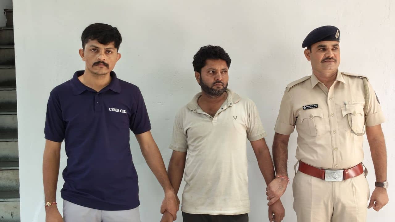 Jamtara cyber scam: Surat man held for converting stolen money into cash through credit card scam