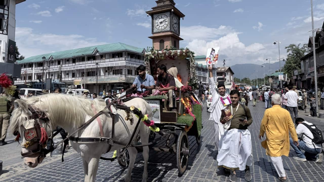 Despite threat, Kashmiri Pandits hold grand Janmashtami Shobha Yatra in Srinagar