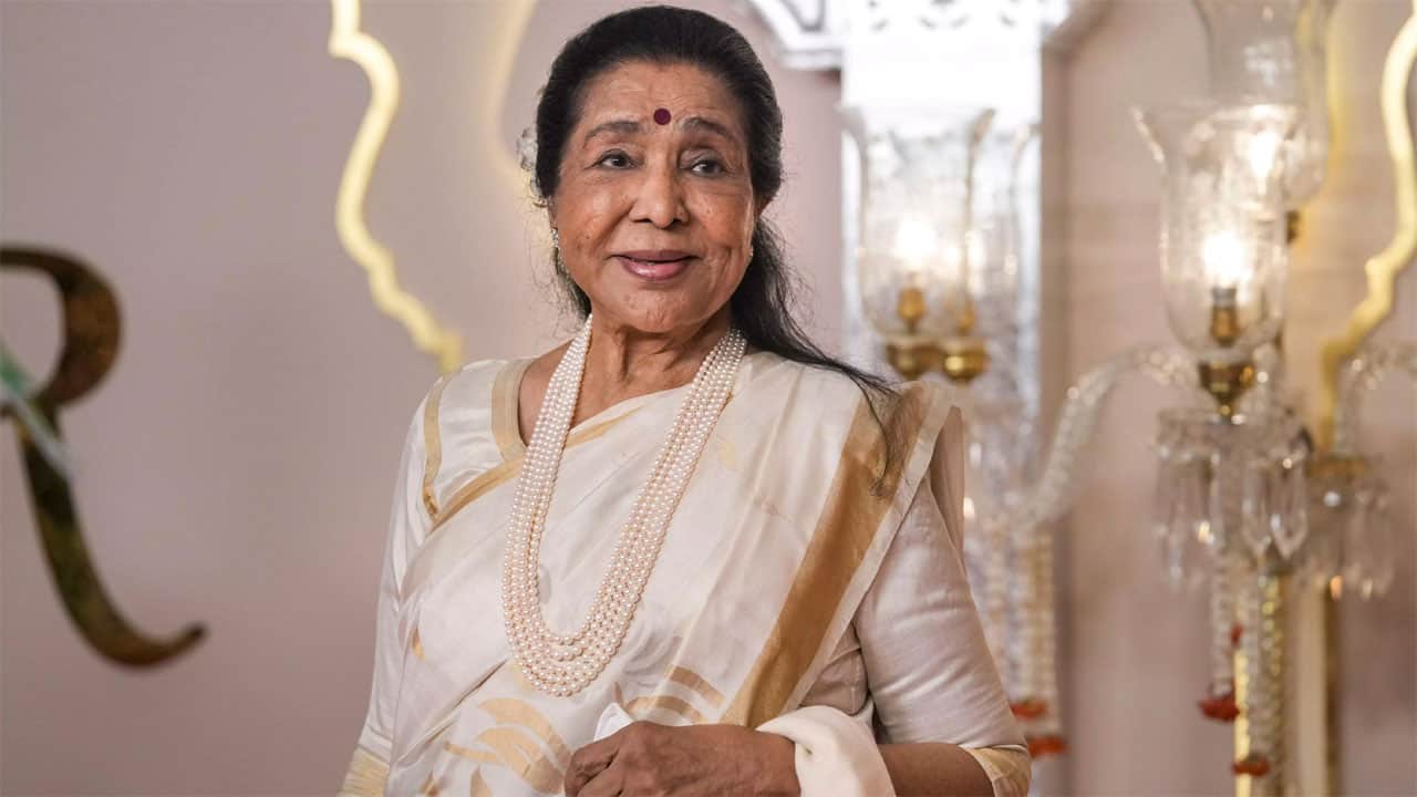 Alia Bhatt’s mom Soni Razdan pays tribute to Asha Bhosle on her birth anniversary with ‘Ae Meri Zindagi’