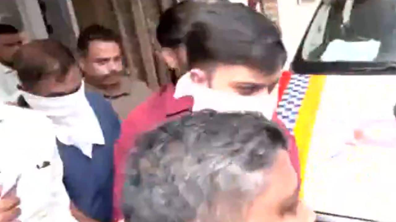 Who is Rohan Parekh? 24-year-old man arrested for posing as fake PMO ID Card