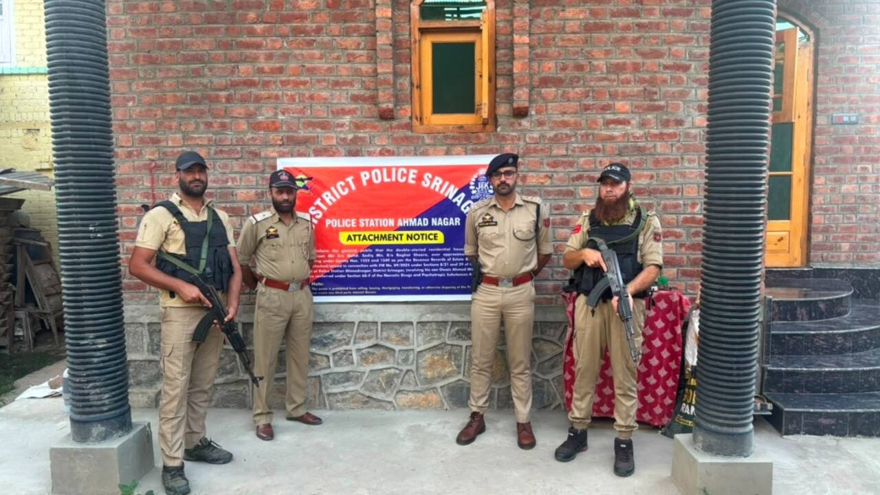 Srinagar Police seizes drug-linked properties worth over Rs 6.22 crore in major crackdown under NDPS Act