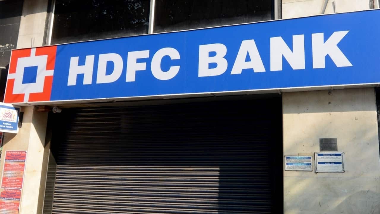 HDFC Bank proposes two names for MD and CEO posts; re-appoints Executive Director V Srinivasa Rangan