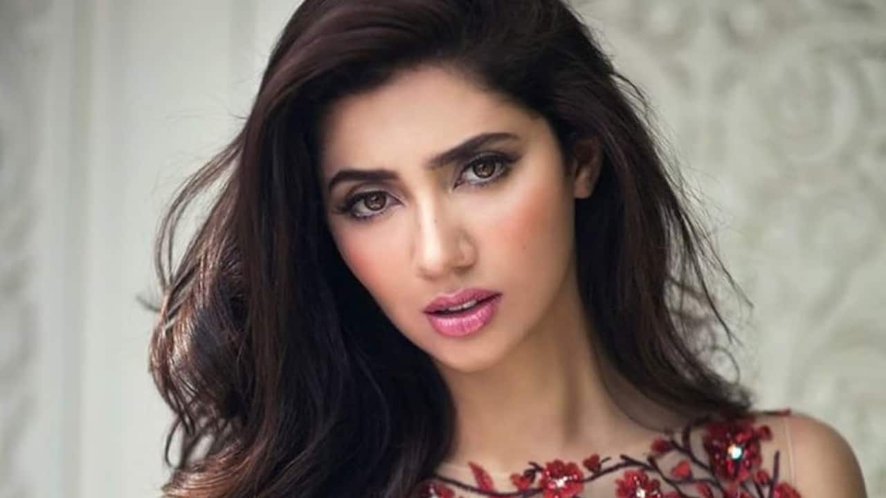 Pakistani actress Mahira Khan announces second pregnancy, reveals baby bump at Toronto International Film Festival 2026