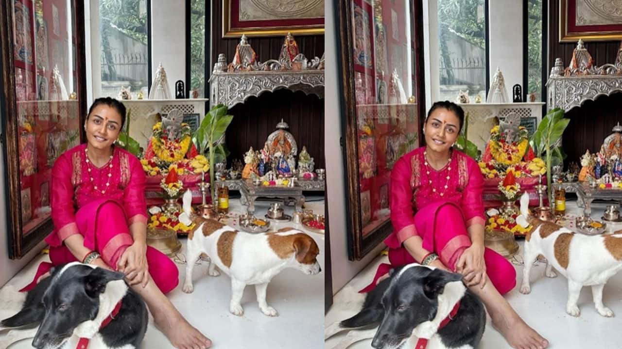 Namrata Shirodkar gives glimpse of her Ganpati Visarjan with daughter Sitara and son Gautam