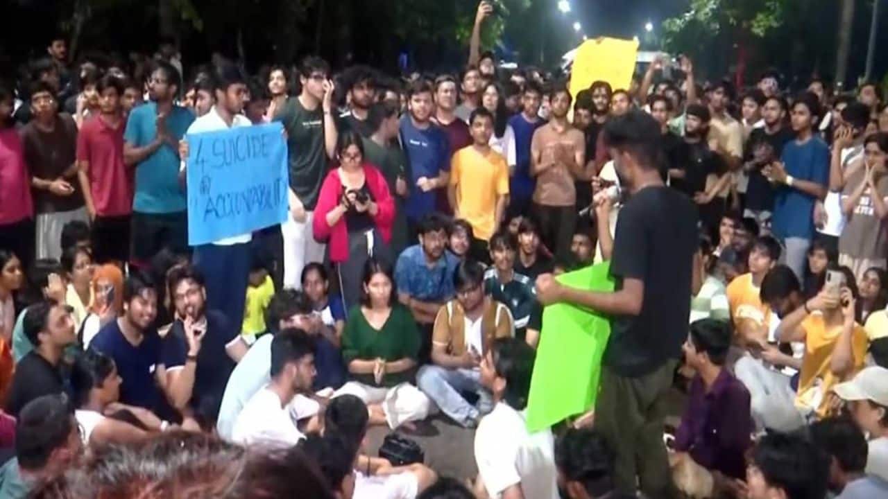 IIT Bombay suicide case: Institute director meets protesters; signs 18-point charter