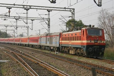 Andhra Pradesh: 4 students killed in train accident in Srikakulam