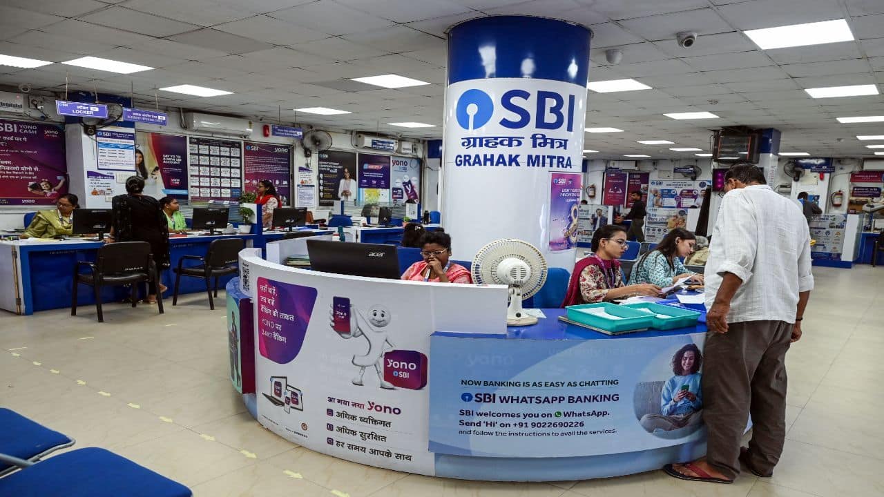 Strike deferred, but at what cost? Sunday bank opening bill crosses Rs 160 crore