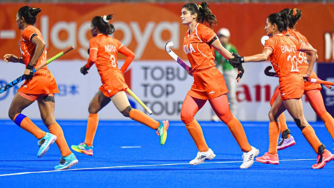 India beat South Korea 2-0 to reach Asian Games hockey final
