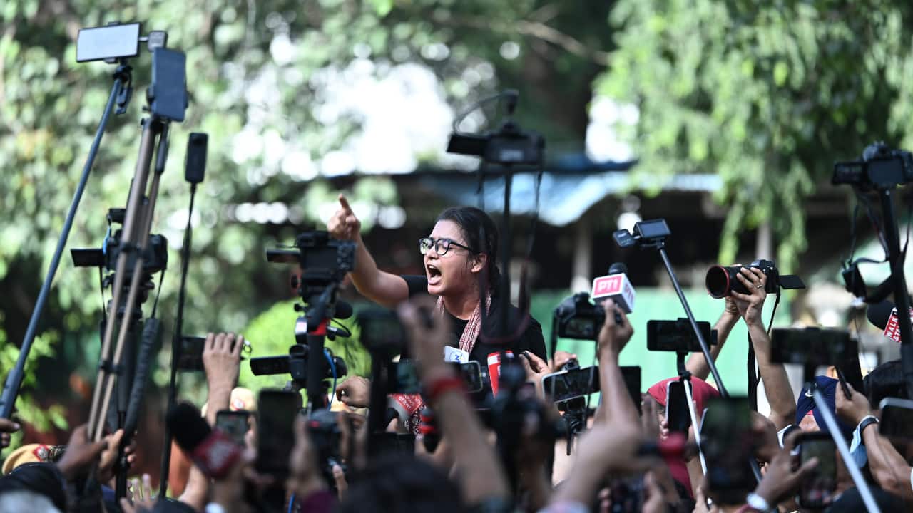 Delhi Police Detain AISA Chief, AAP Leader at CEC Protest