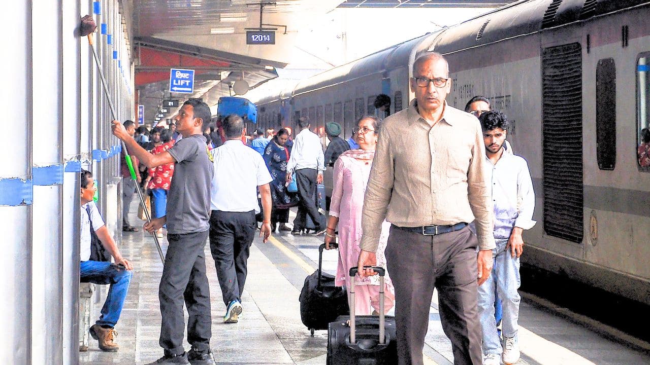 Indian Railways cancels Delhi-bound trains ahead of October 10 CJP protest; check list of affected routes