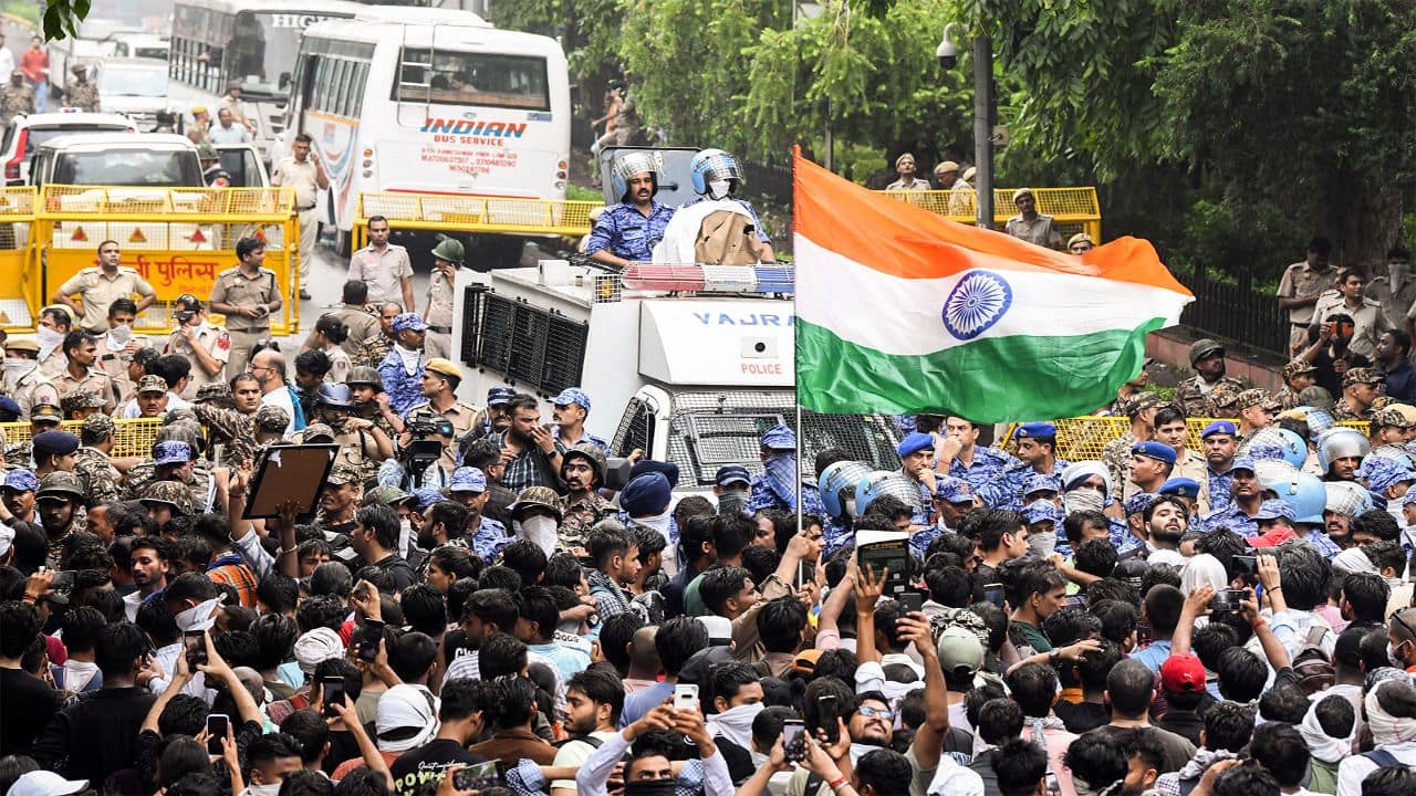 CJP protest: Group’s legal head seeks FIR against cops, SC bar turns to CJI, contempt plea filed