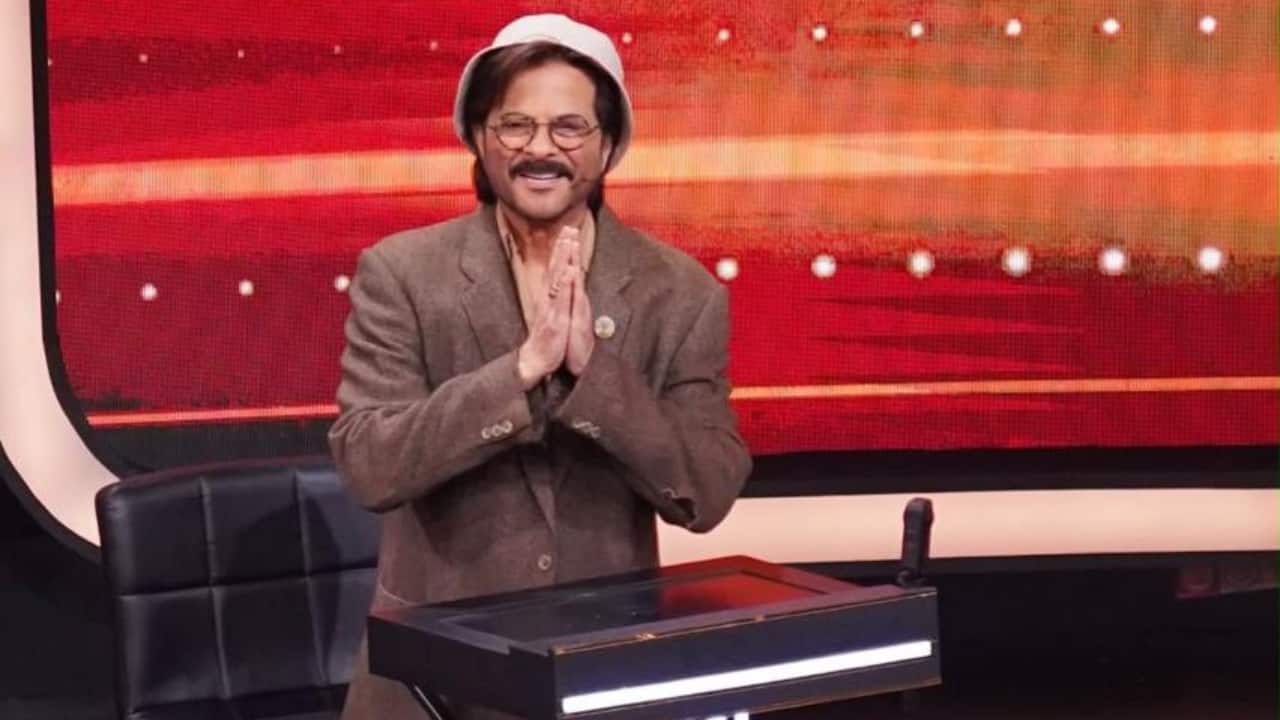 Anil Kapoor brings back his iconic 'Mr. India' look for reality show India Ke Top 1%