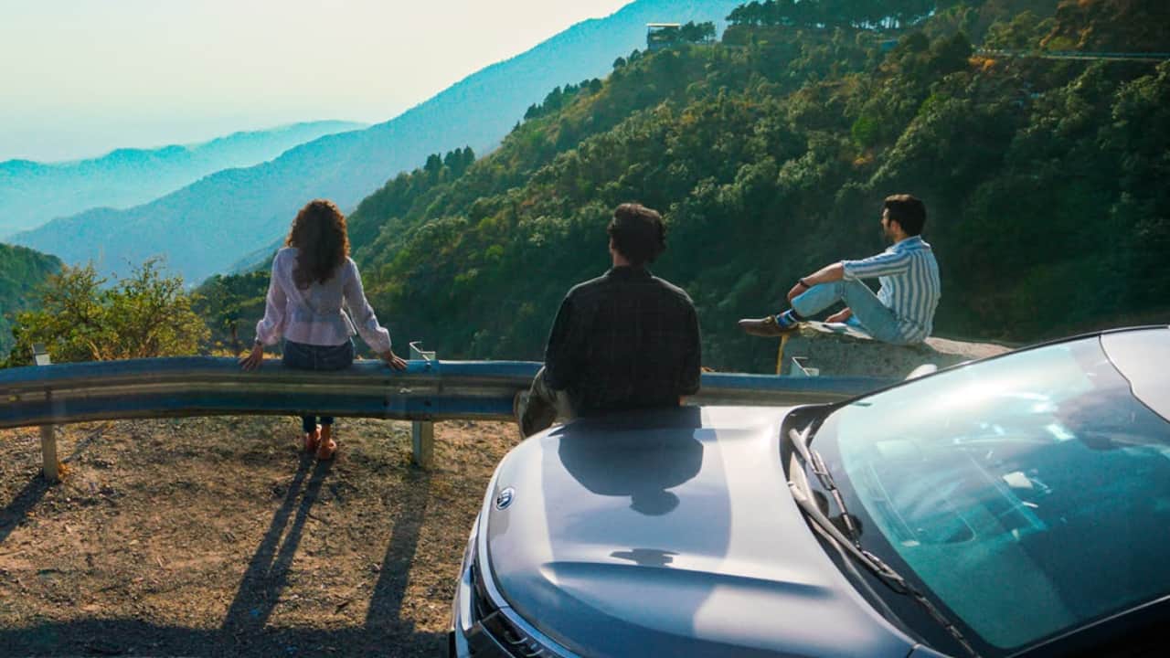 ‘Jaane Kis Mod Pe’ song out: Darshan Raval brings nostalgic youth anthem for Pehla Pyaar Doosri Baar