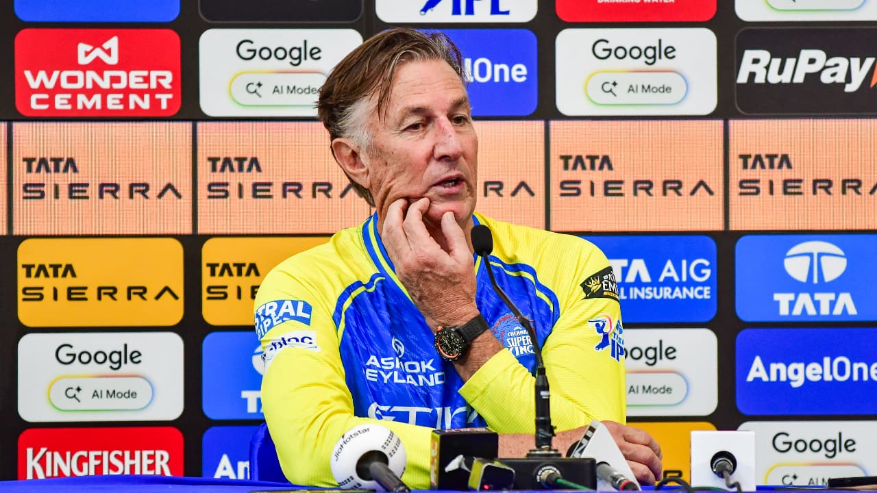 Simons, Foster Leave CSK to Join England Test Setup