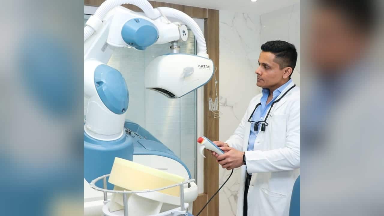 Robotic technology is reshaping hair transplantation in India