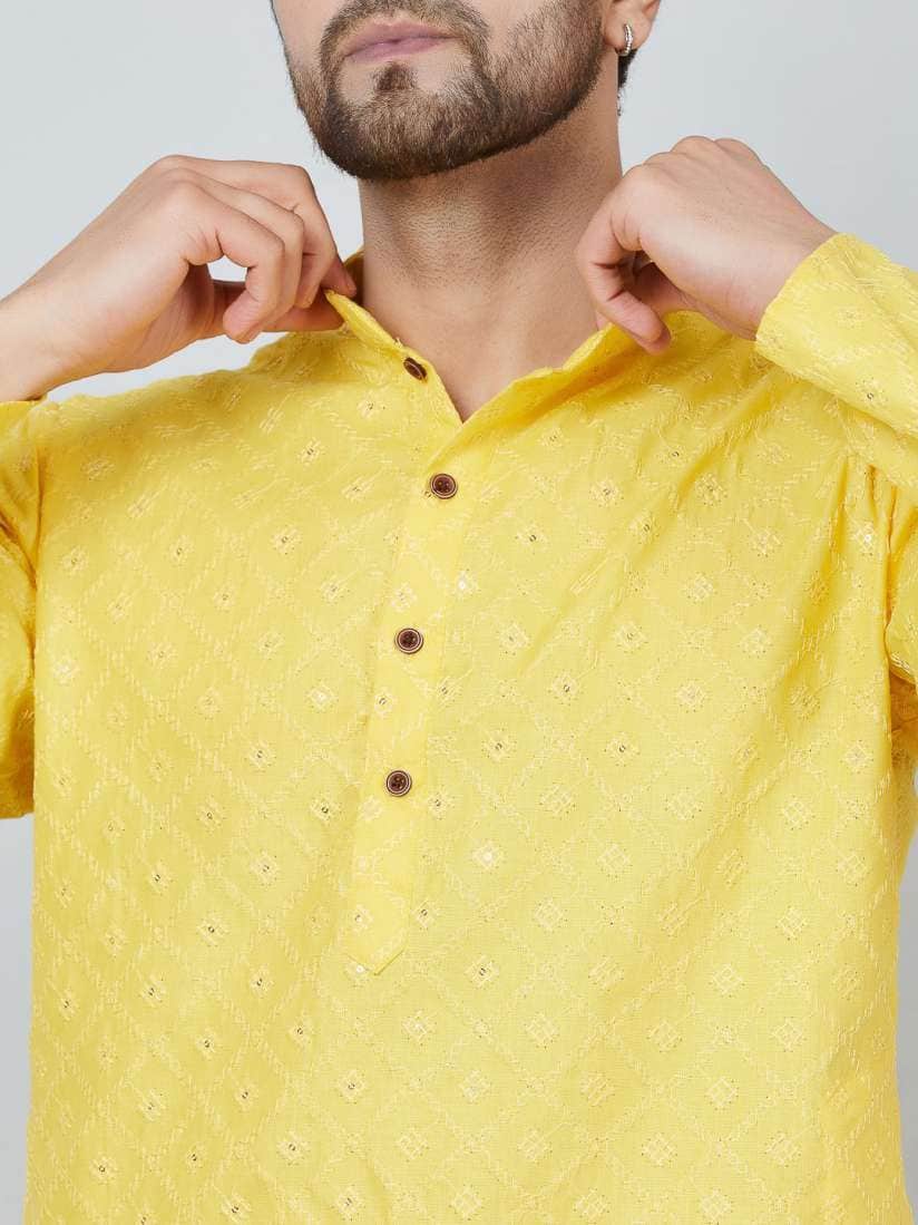 Image Source: Myntra.com Order Now Key Features: Image Source: Myntra.com Order Now Key Features: