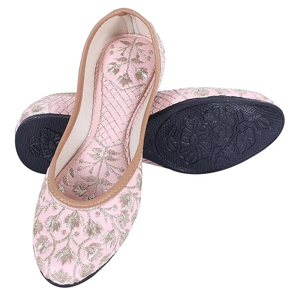 DFR Woman Comfortable Cushioned Ethnic Embroidered Mojari Jutti