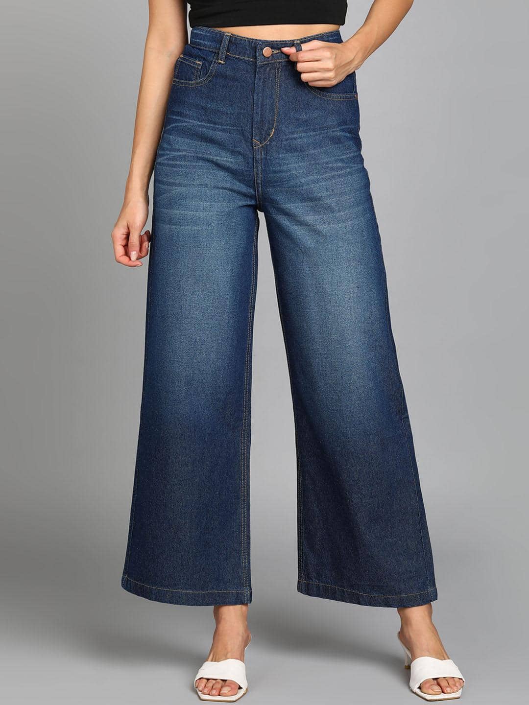 Urbano Fashion Wide Leg High-Rise Light Fade Jeans Urbano Fashion Wide Leg High-Rise Light Fade Jeans