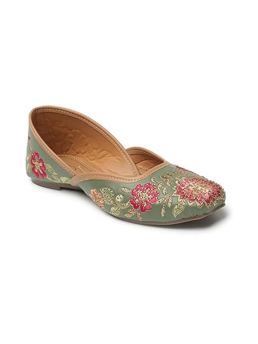 Iconics Embellished Round Toe Slip‑On Flat Ballet Shoes