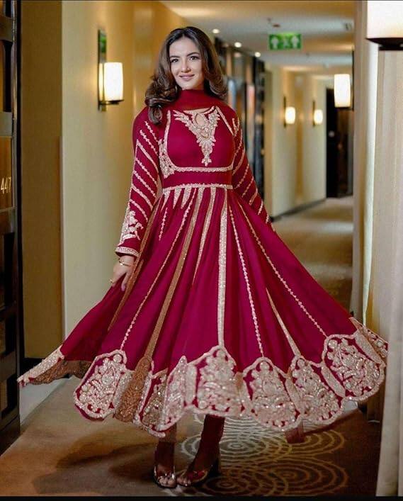 Hindustan Traders Women's Faux Georgette Embroidered Anarkali Gown With Net Dupatta Hindustan Traders Women's Faux Georgette Embroidered Anarkali Gown With Net Dupatta