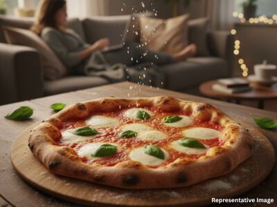 When You’re Feeling Lazy — Margherita Pizza