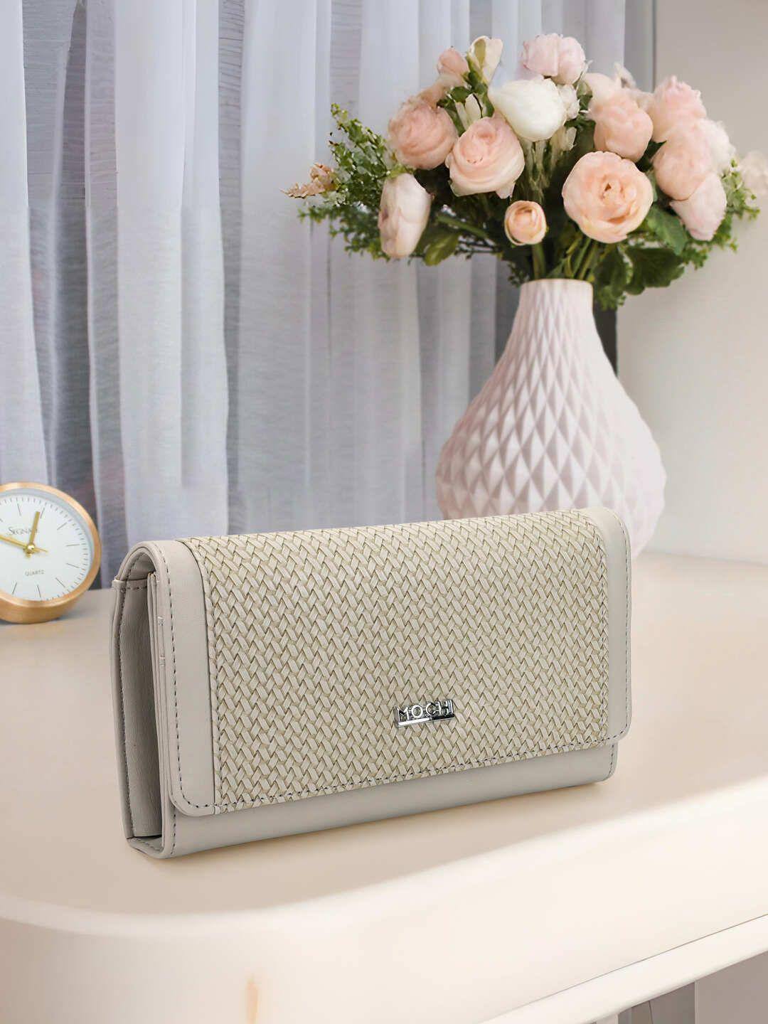  Mochi Women Textured Envelope Clutches
