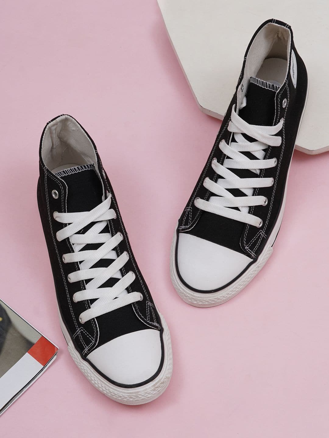 Roadster The Lifestyle Co Canvas Sneakers