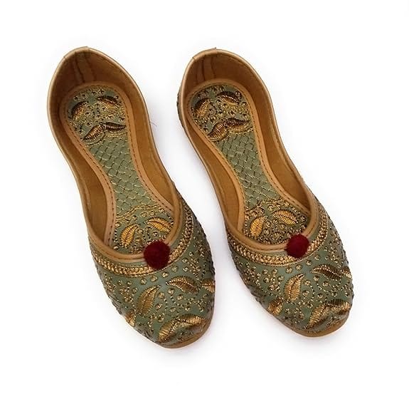 Generic Niharika Women’s Mojari Generic Niharika Women’s Mojari