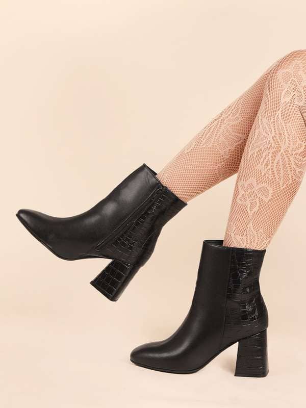 Monrow Elia Women Block Boots Monrow Elia Women Block Boots