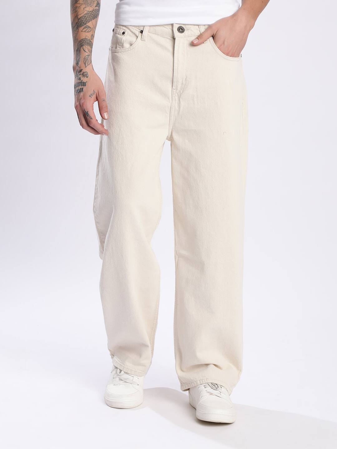 Roadster The Lifestyle Co. Men Beige Pure Cotton Rigid Baggy Fit Denim Jeans Roadster The Lifestyle Co. Men Beige Pure Cotton Rigid Baggy Fit Denim Jeans