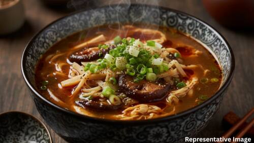 Hot and Sour Soup Hot and Sour Soup