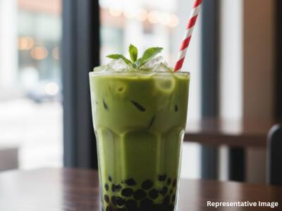 Matcha Milk Tea Matcha Milk Tea
