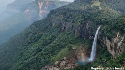 Nohkalikai Falls, Meghalaya