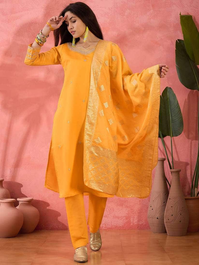 Sangria Floral Embroidered Kurta Set
