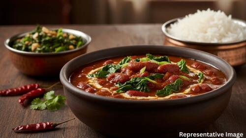 Kashmiri Rajma with Haakh Kashmiri Rajma with Haakh