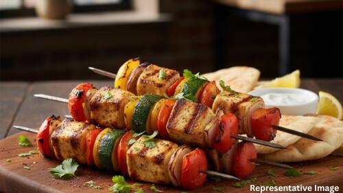 Chicken or Paneer Kebabs