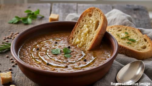 Lentil Soup with Bread