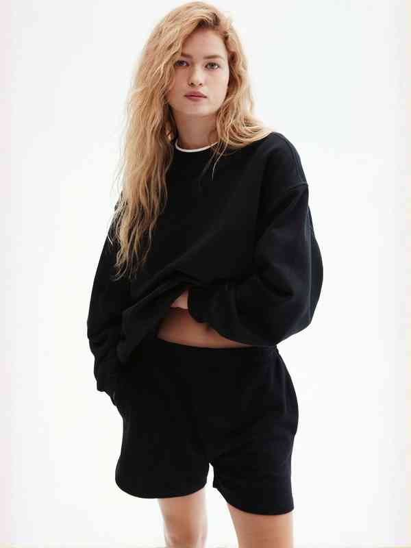 H&M Oversized Sweatshirts H&M Oversized Sweatshirts