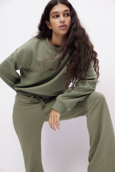  H&amp;M Loose-Fit Sweatshirt