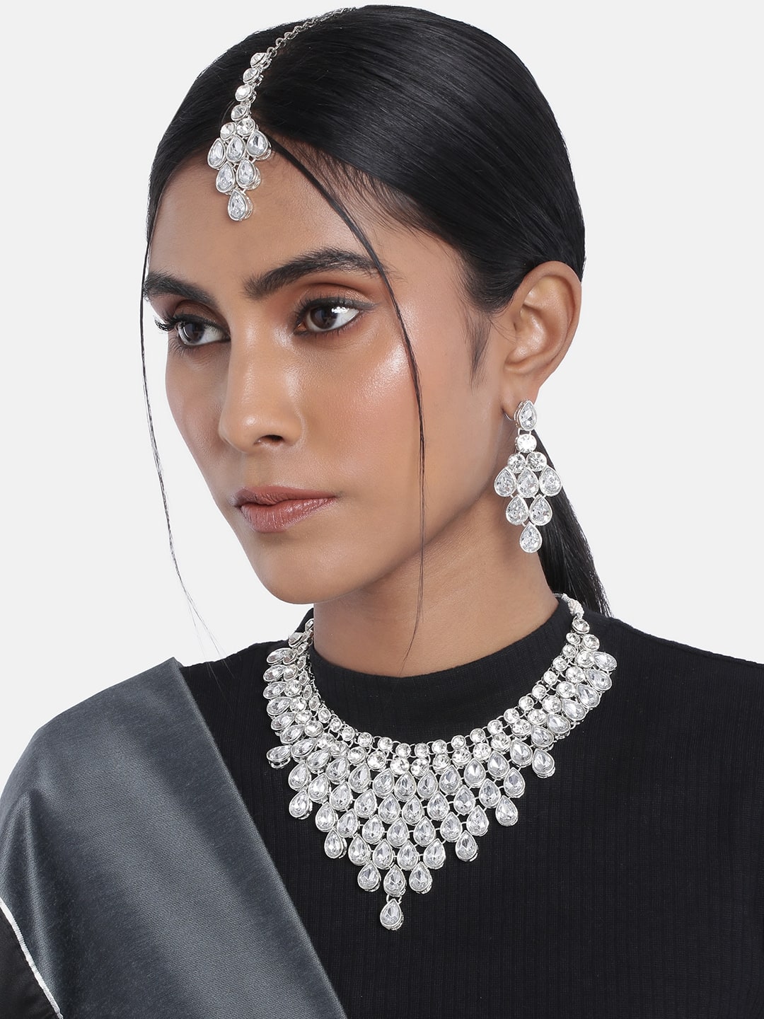 Peora Kundan Bridal Jewellery Set
