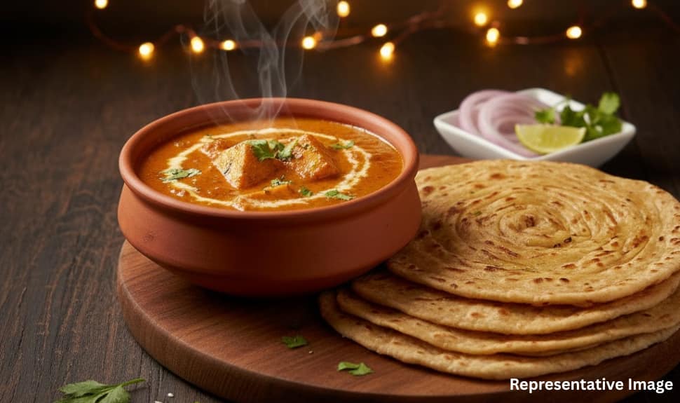 Butter Paneer with Lachha Paratha Butter Paneer with Lachha Paratha