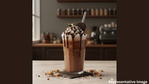 Oreo Cold Coffee Shake