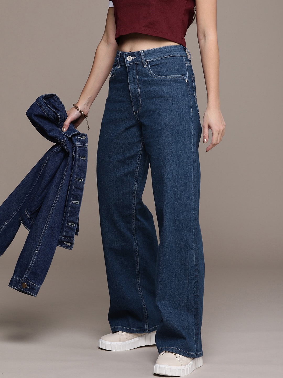 Roadster Wide-Leg Light Fade Stretchable Jeans