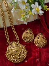 Inc63 Gold-Plated Laxmi Necklace Set