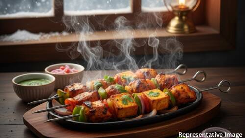 Chicken or Paneer Tikka Chicken or Paneer Tikka