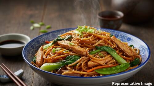 Chow Mein Chow Mein